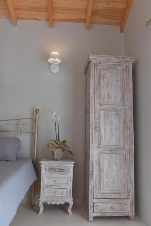 Oisyra Boutique Suites Ermoupoli Buitenkant foto