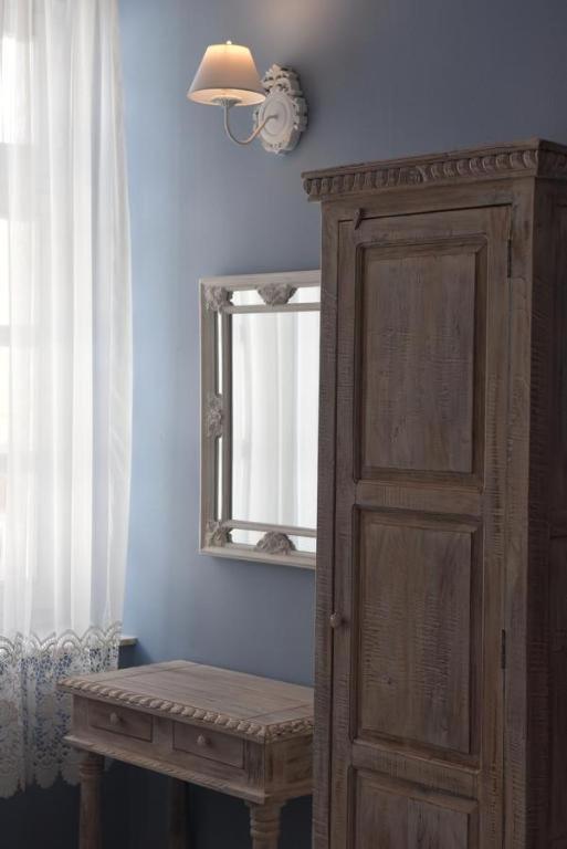 Oisyra Boutique Suites Ermoupoli Buitenkant foto
