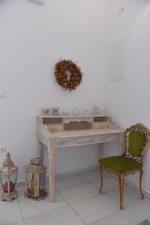 Oisyra Boutique Suites Ermoupoli Buitenkant foto